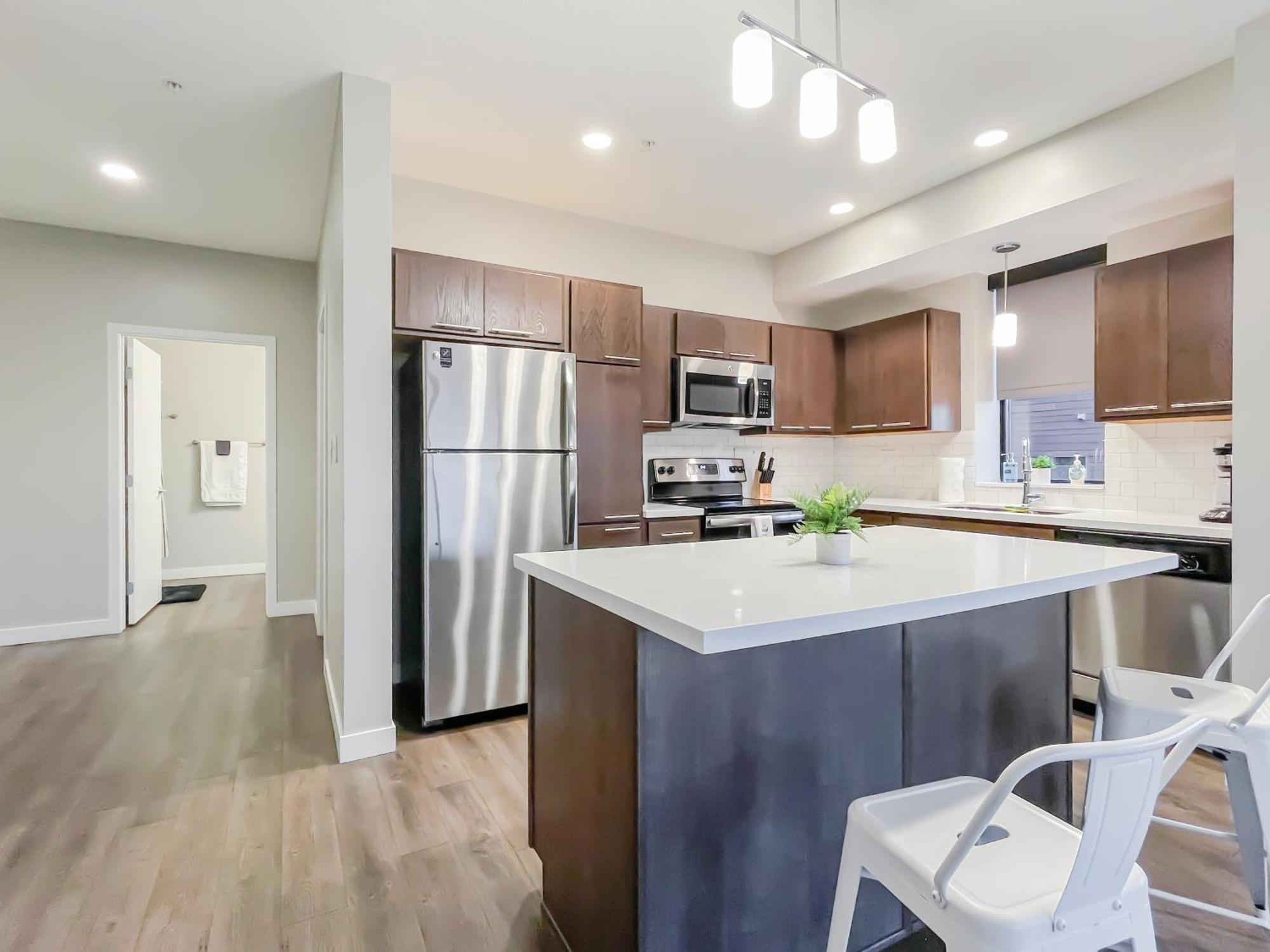 Appartamento Large Downtown 2Br -Hot Tub-Downtown! Des Moines Esterno foto